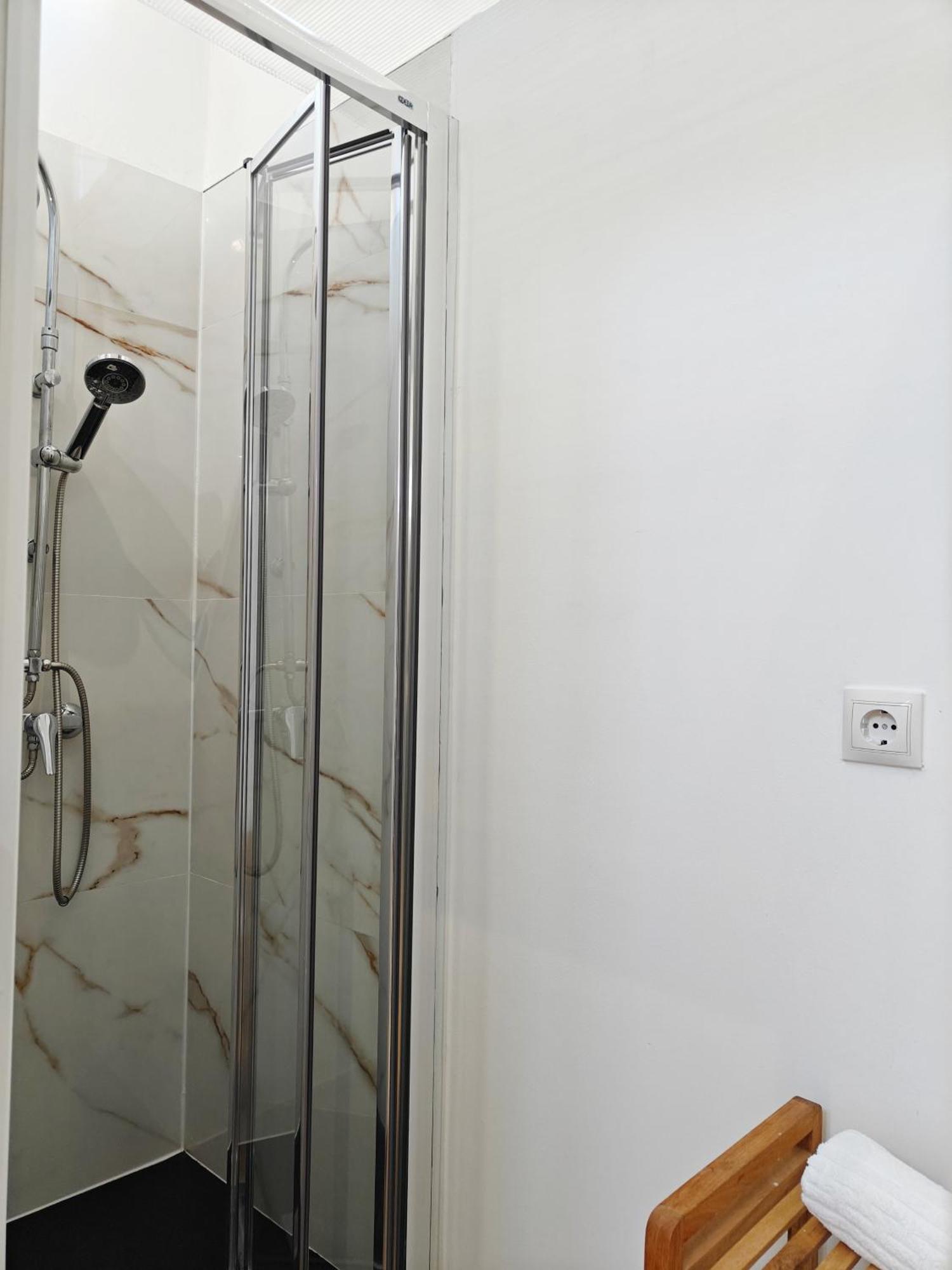 Appartement Fuencarral à Madrid Extérieur photo